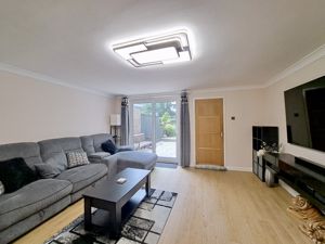 Lounge- click for photo gallery